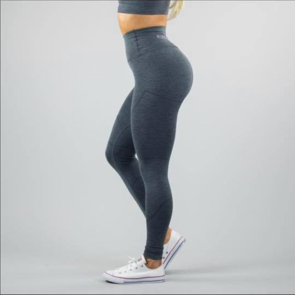 Alphalete NWT Revival Leggings